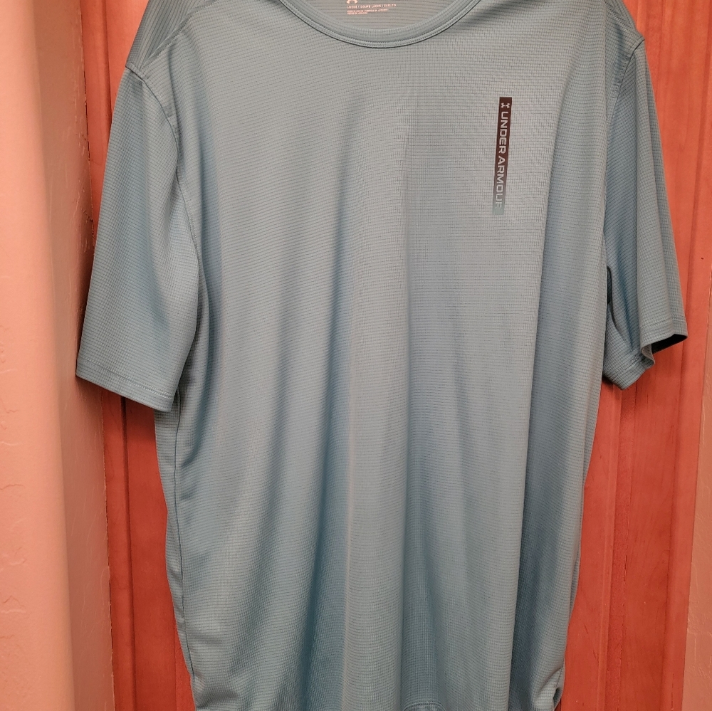 Mens Underarmour Shirt